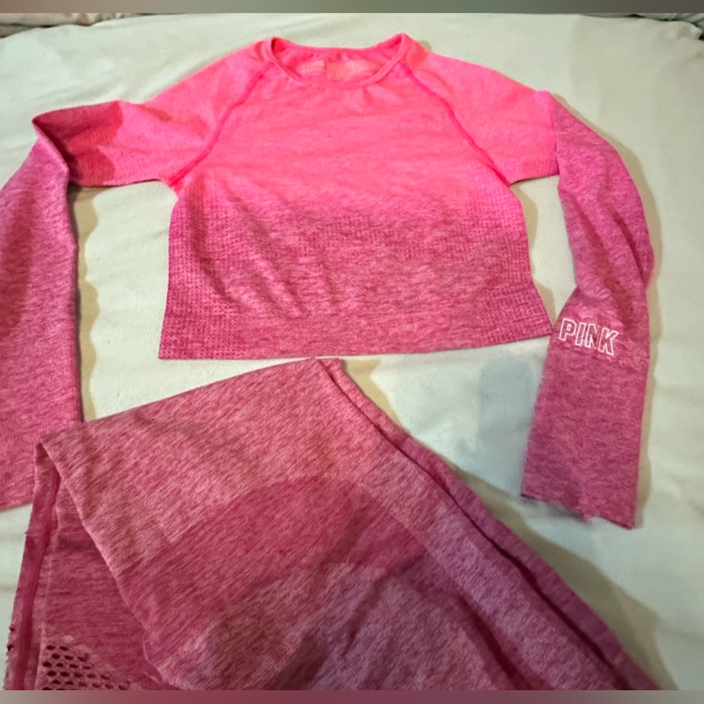 PINK Victoria's Secret Pink Ombre top/leggings set